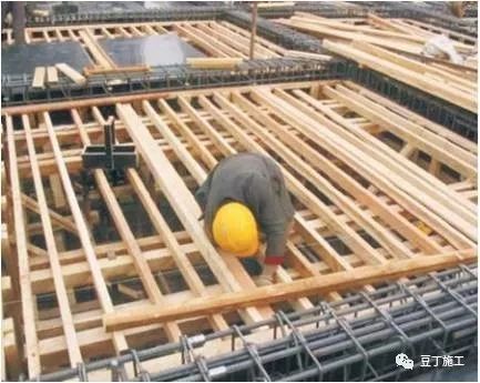 建設工程勘察與模板、混凝土工程施工操作要點